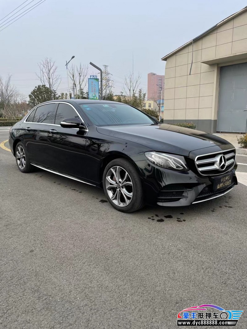 20年奔驰E轿车抵押车出售