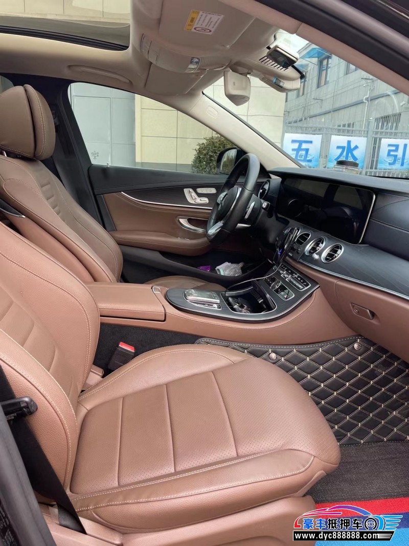 20年奔驰E轿车抵押车出售