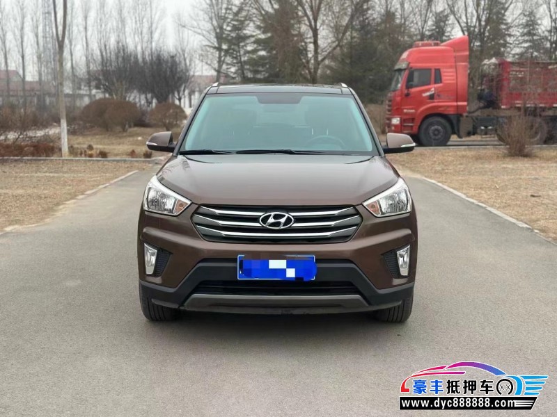 17年现代ix25轿车抵押车出售