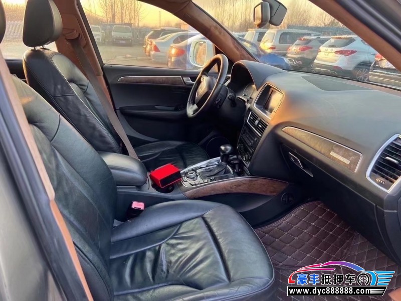 10年奥迪Q5轿车抵押车出售