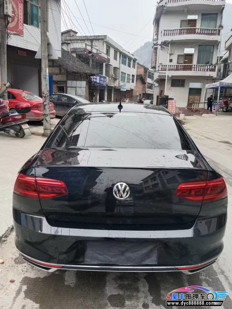 21年大众迈腾轿车抵押车出售