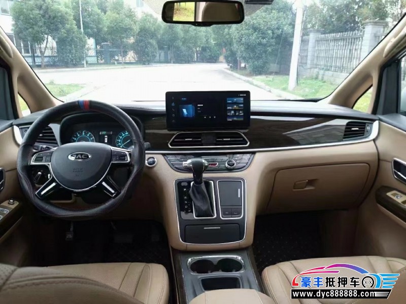 21年江淮瑞风M6轿车抵押车出售