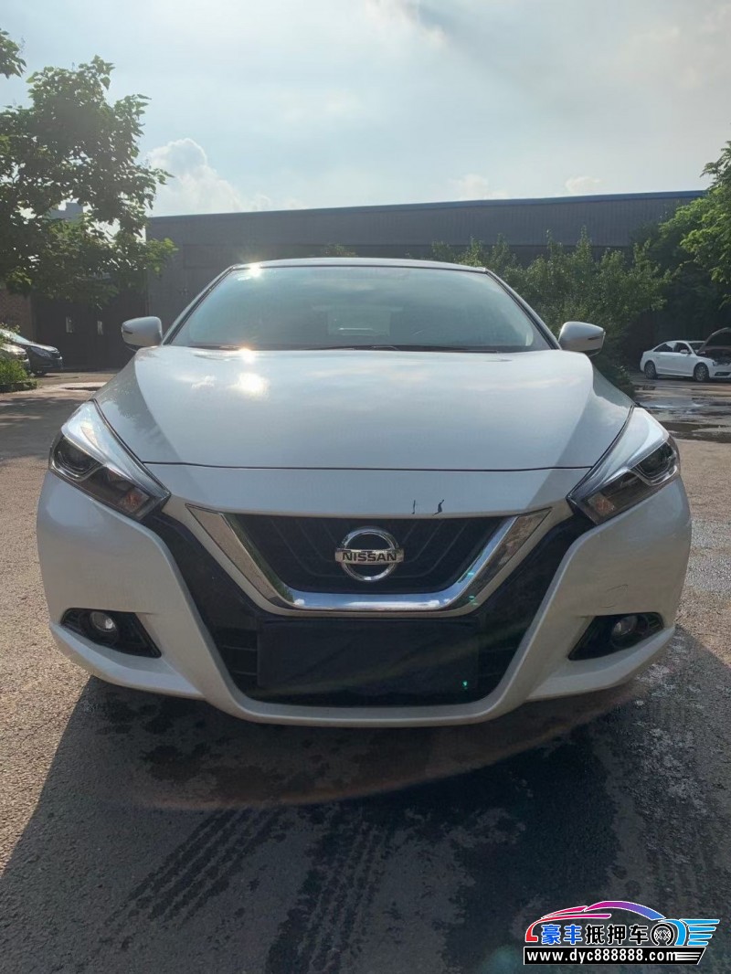 21年日产蓝鸟轿车抵押车出售