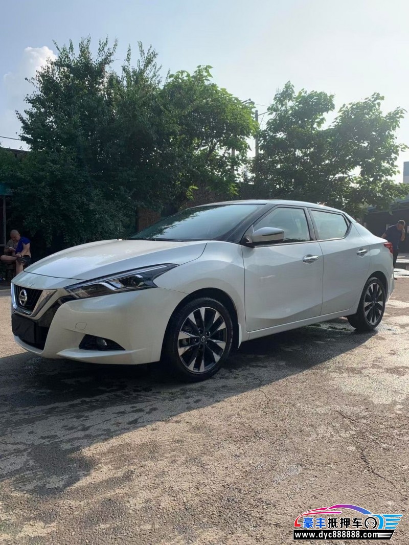 21年日产蓝鸟轿车抵押车出售