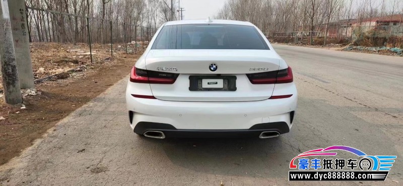 22年宝马3系轿车抵押车出售