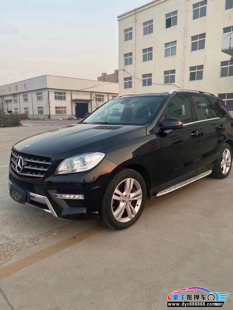 12年奔驰ML轿车抵押车出售