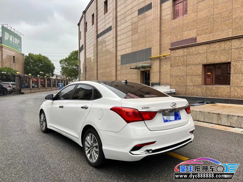 19年现代名图轿车抵押车出售