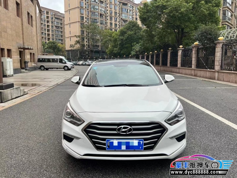 19年现代名图轿车抵押车出售