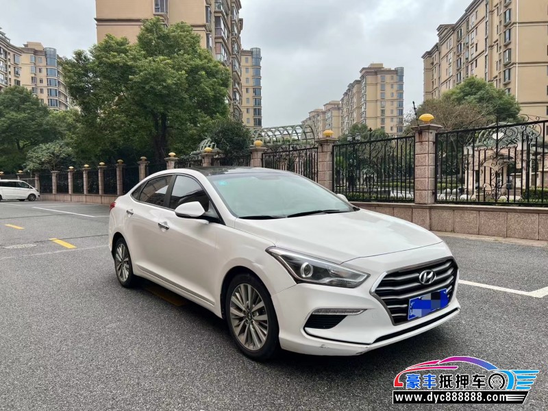 19年现代名图轿车抵押车出售