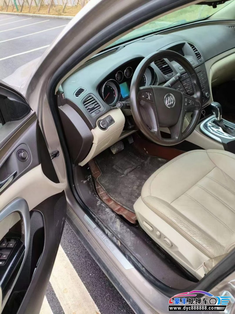 10年别克君威轿车抵押车出售