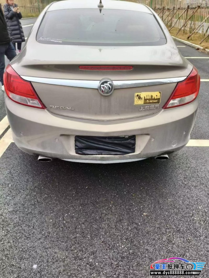 10年别克君威轿车抵押车出售