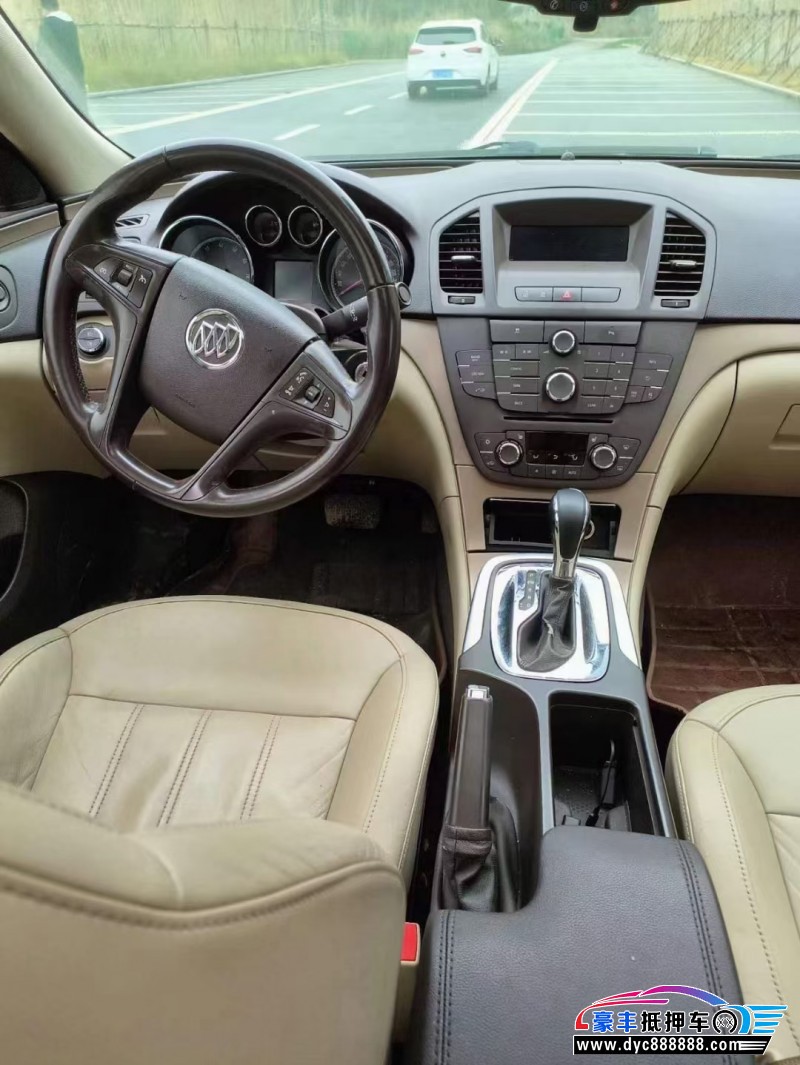 10年别克君威轿车抵押车出售