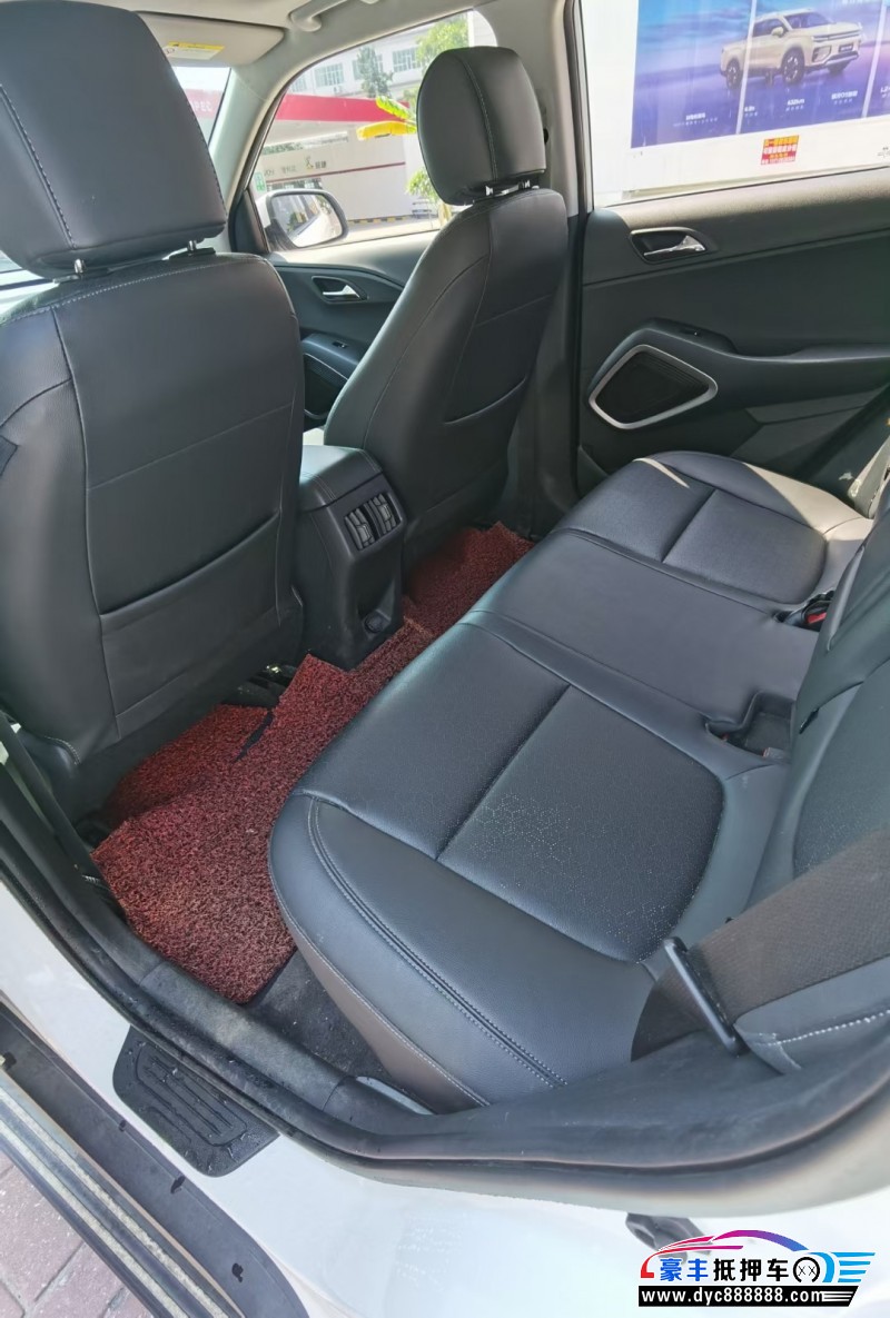 18年现代ix35轿车抵押车出售