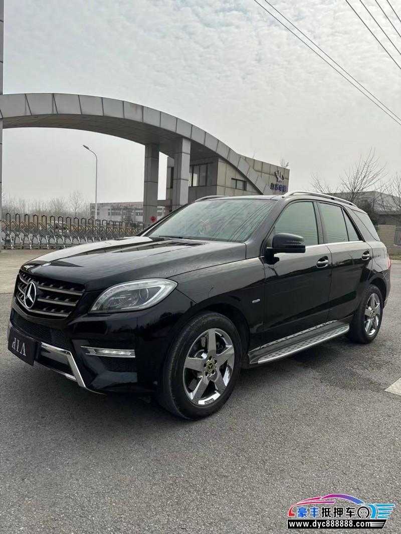 12年奔驰ML轿车抵押车出售