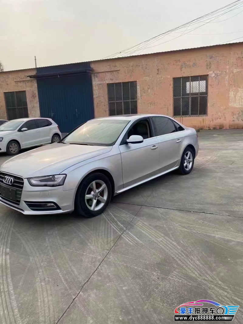 12年奥迪A4轿车抵押车出售