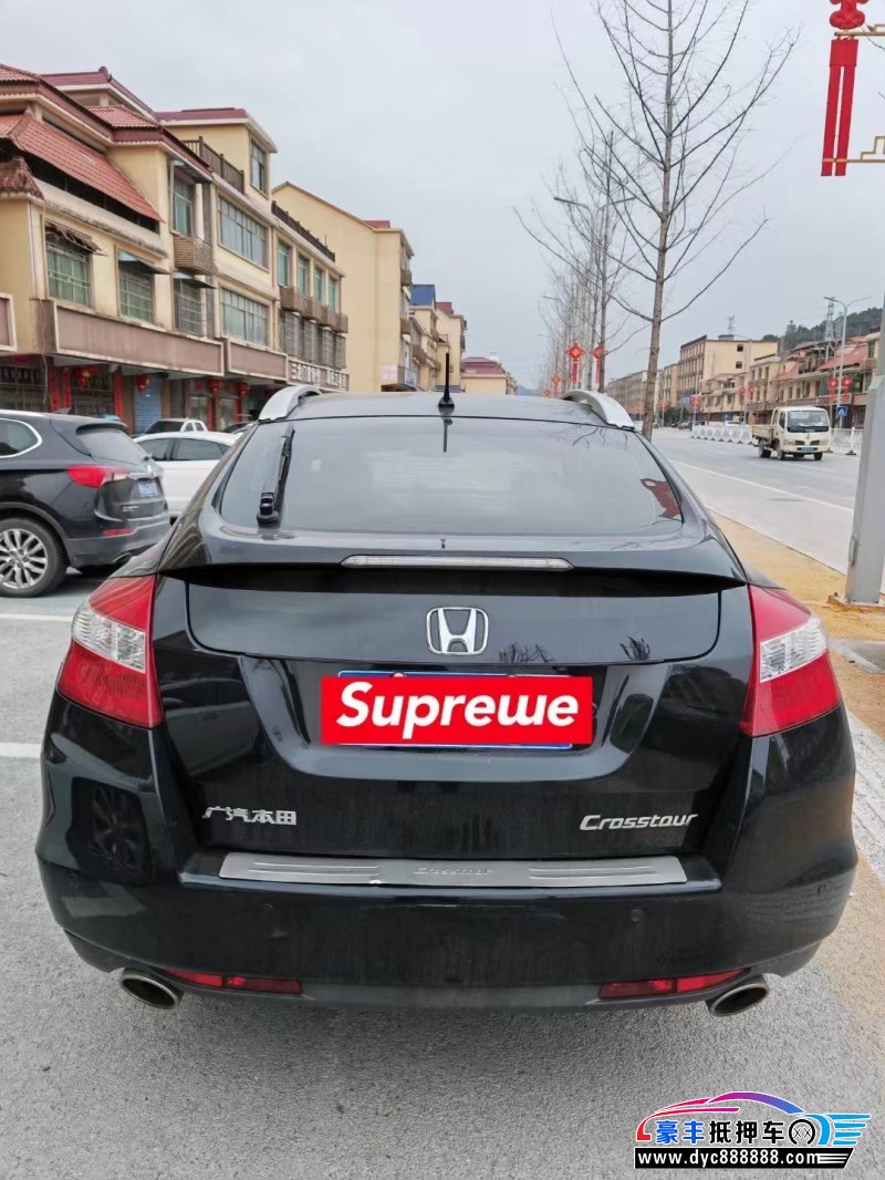 12年本田歌诗图轿车抵押车出售