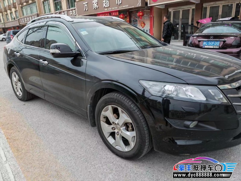 12年本田歌诗图轿车抵押车出售