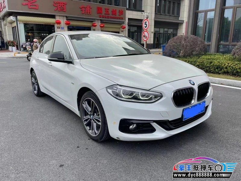 18年宝马1系轿车抵押车出售