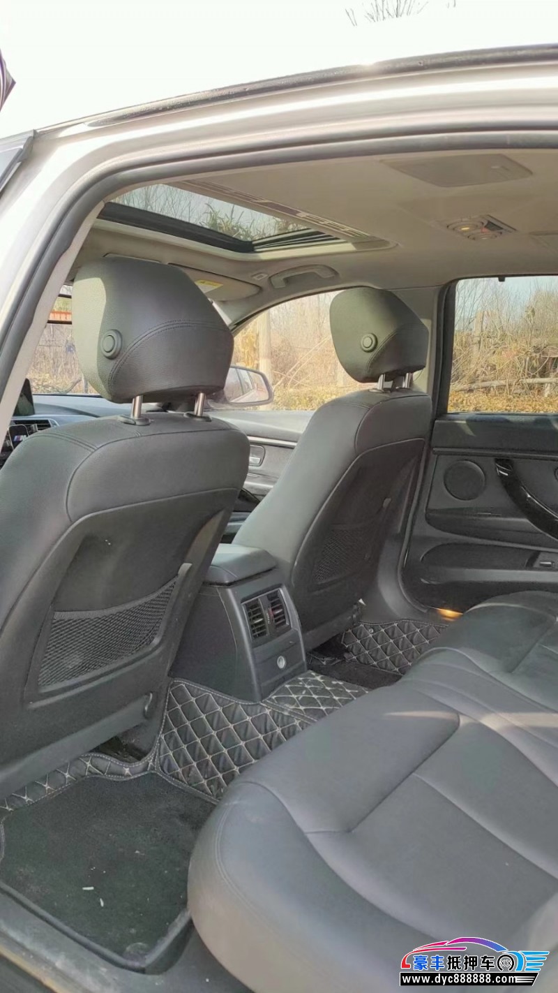 17年宝马3系轿车抵押车出售