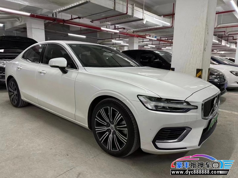22年沃尔沃S60轿车抵押车出售