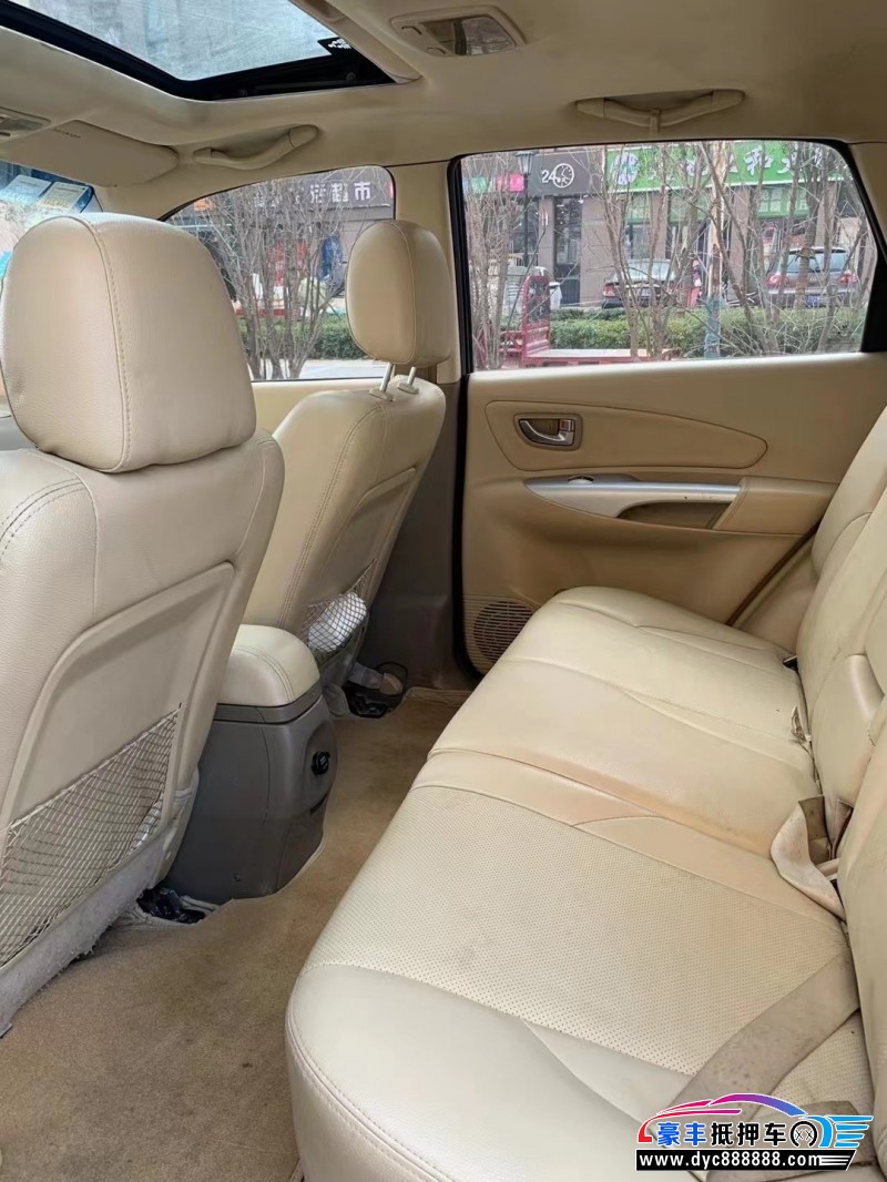 13年现代途胜轿车抵押车出售