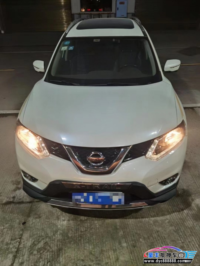 16年日产奇骏轿车抵押车出售