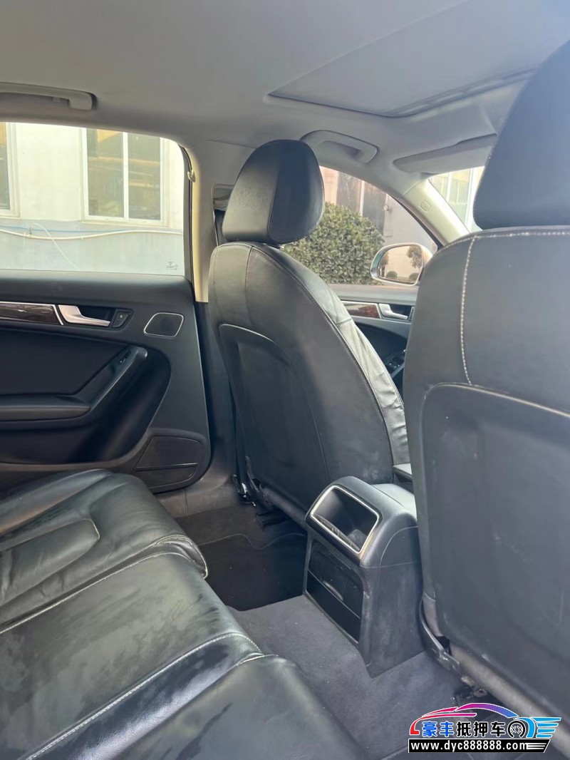 11年奥迪A4轿车抵押车出售