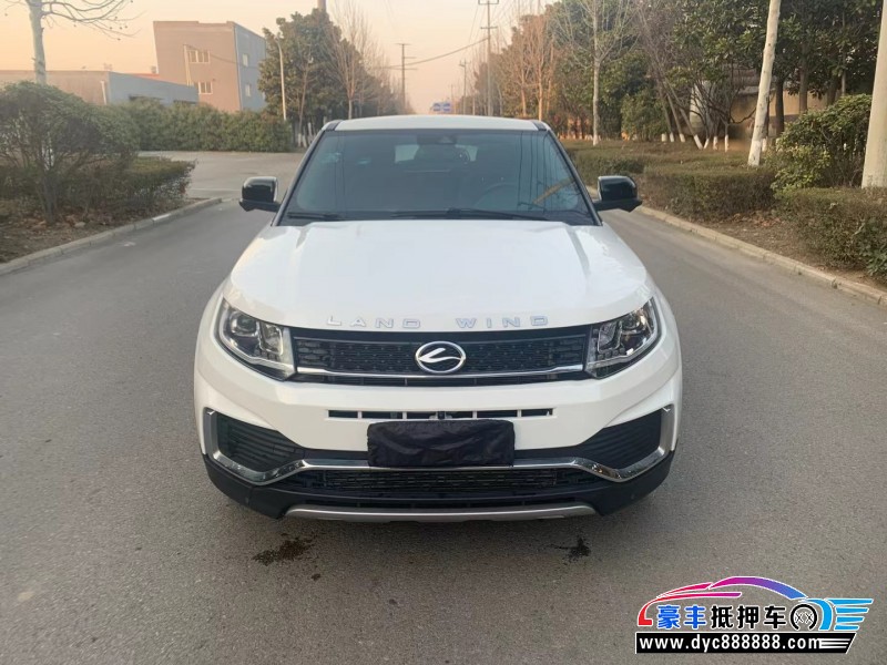 18年陆风X7轿车抵押车出售