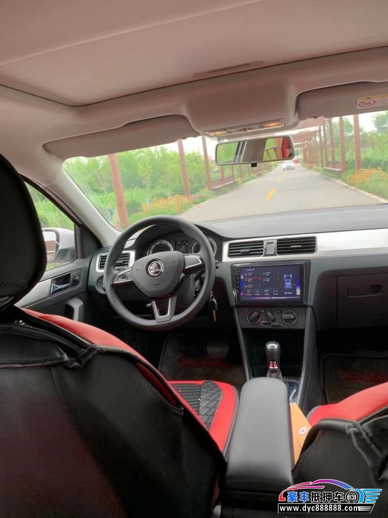 19年斯柯达昕锐轿车抵押车出售