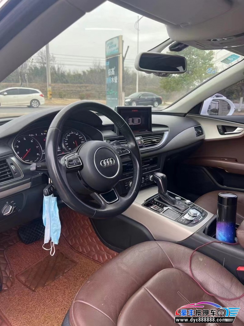 18年奥迪A7轿车抵押车出售