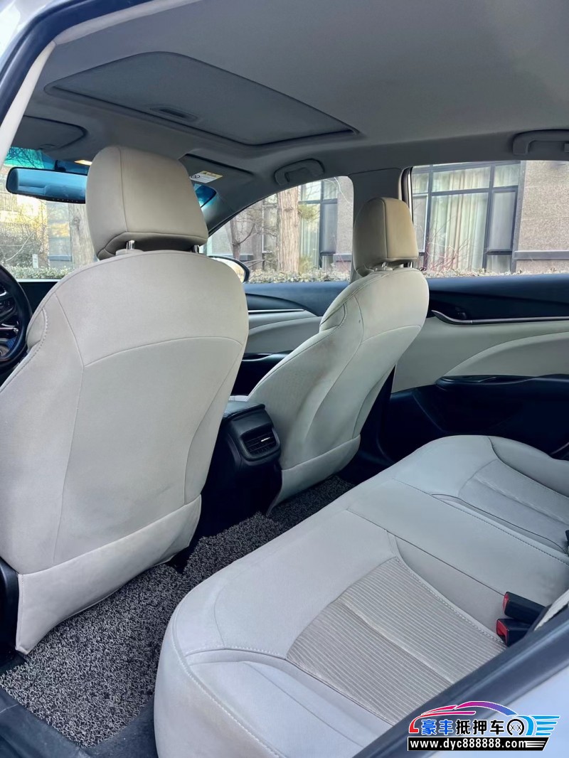 15年别克英朗轿车抵押车出售