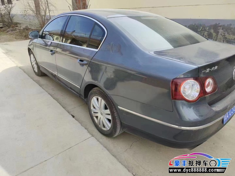 11年大众迈腾轿车抵押车出售