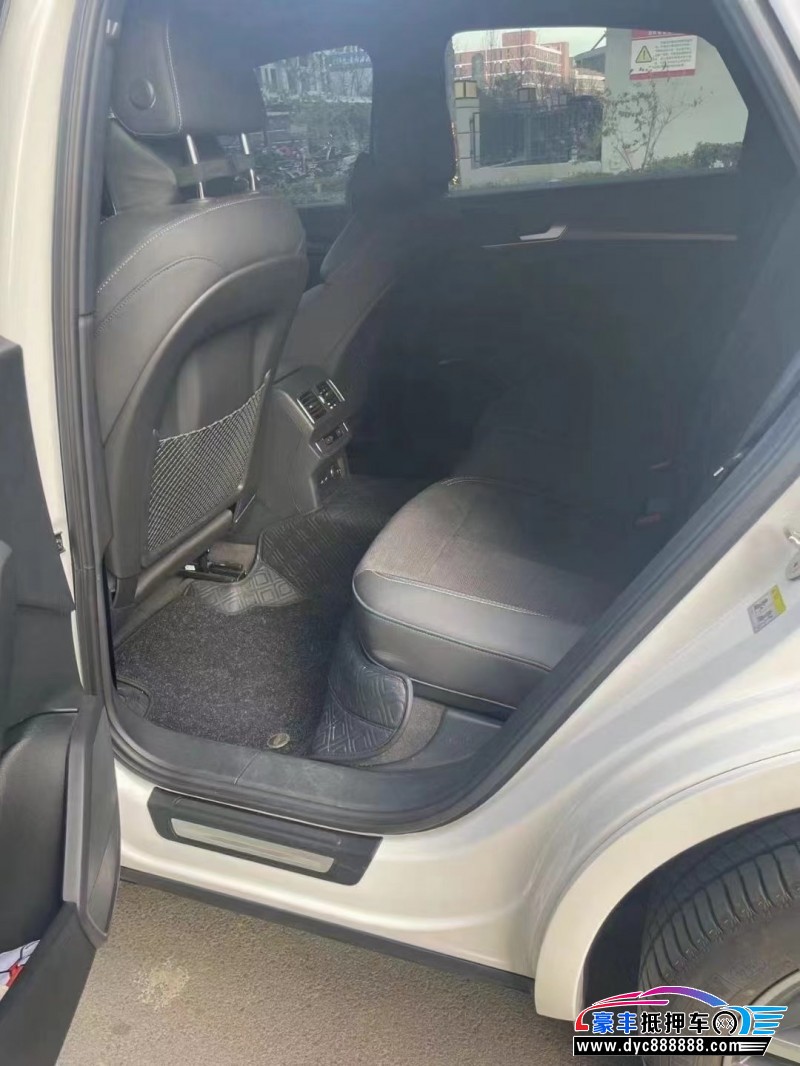 21年奥迪Q5SUV抵押车出售