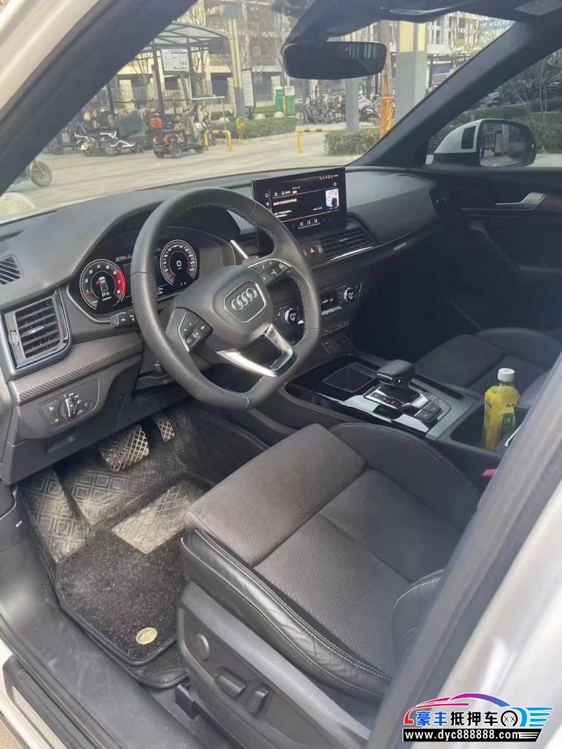 21年奥迪Q5SUV抵押车出售