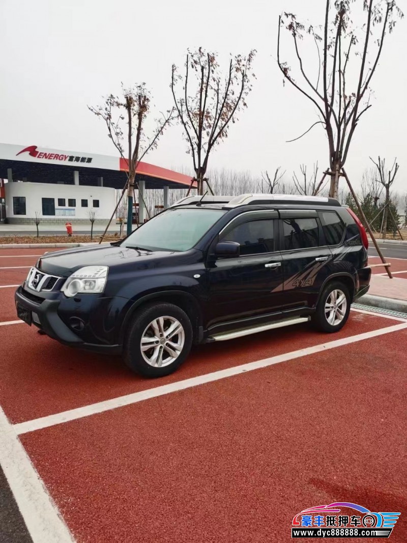 13年日产奇骏轿车抵押车出售