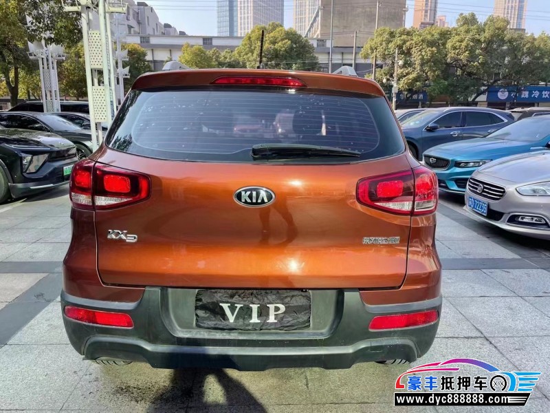 18年起亚KX3轿车抵押车出售