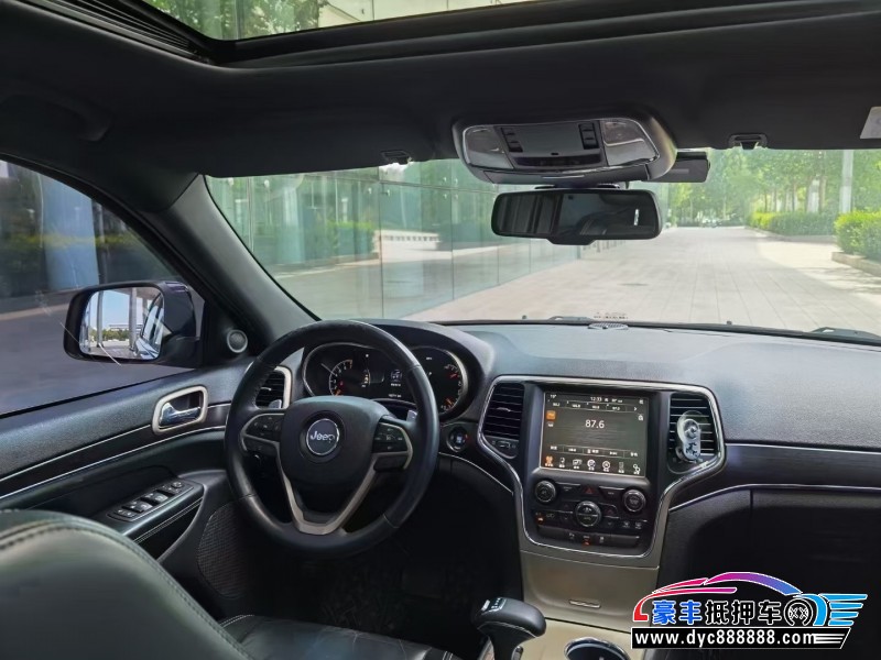 14年Jeep大切诺基SUV抵押车出售