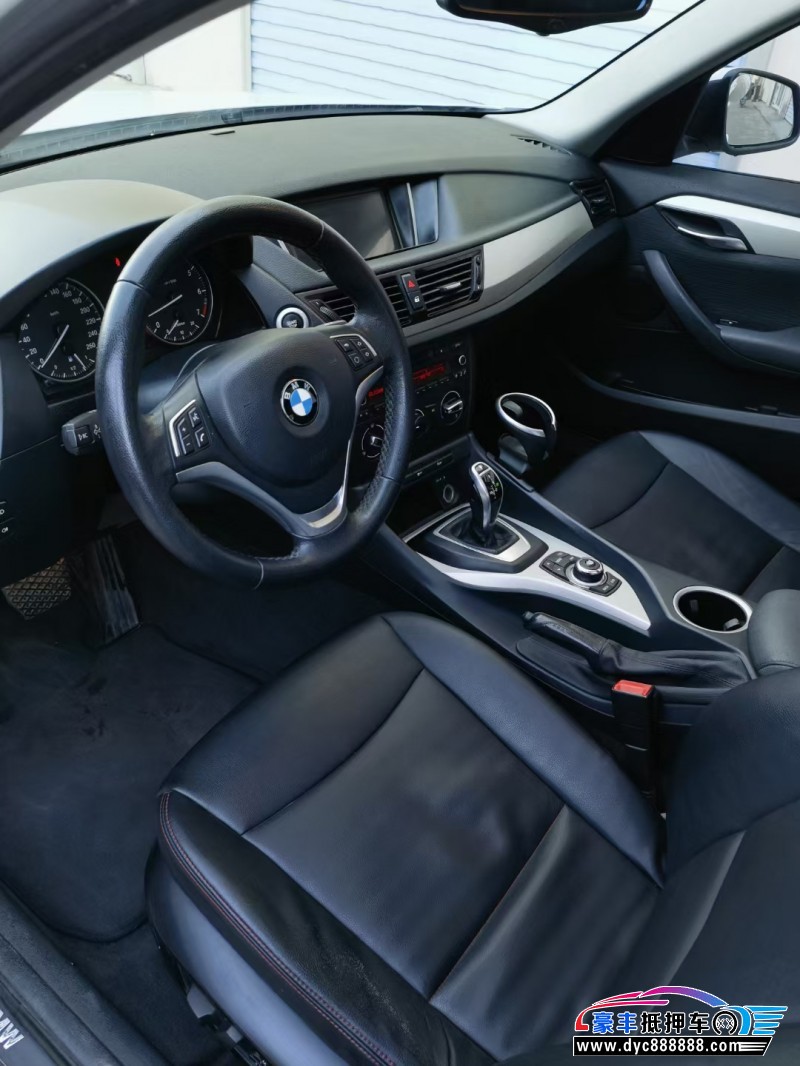 15年宝马X1轿车抵押车出售