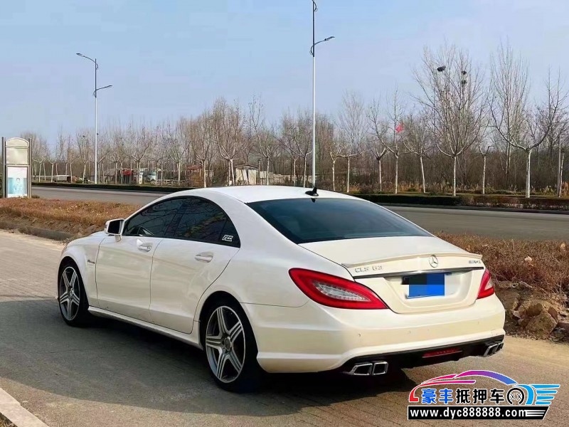 13年奔驰CLS级轿车抵押车出售