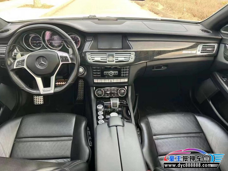 13年奔驰CLS级轿车抵押车出售