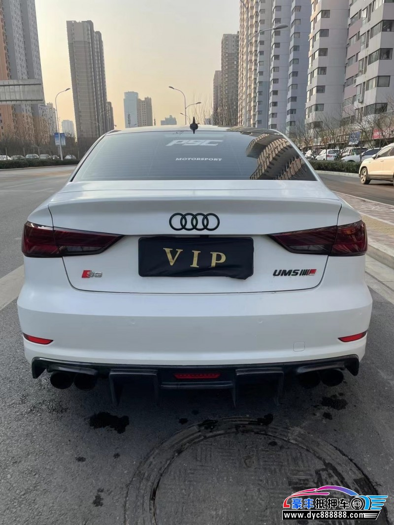 15年奥迪S3轿车抵押车出售