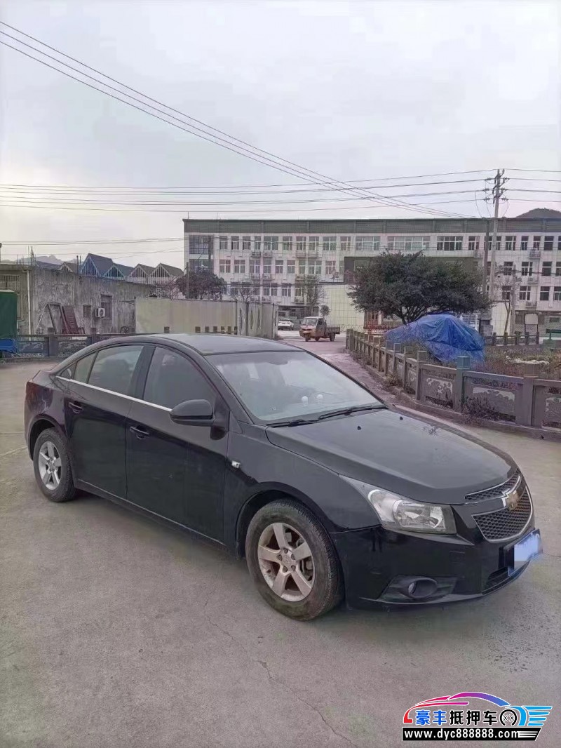 14年雪佛兰科鲁兹轿车抵押车出售