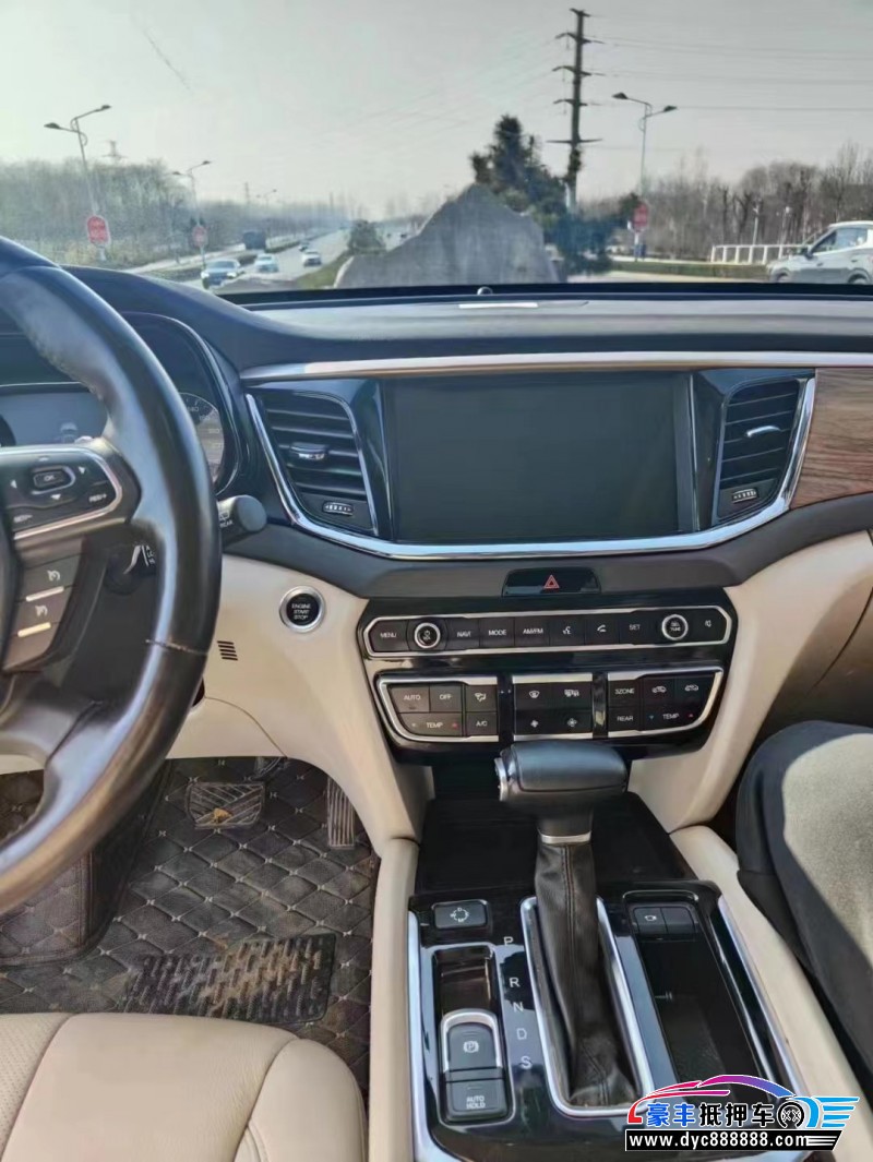 17年传祺GS8轿车抵押车出售