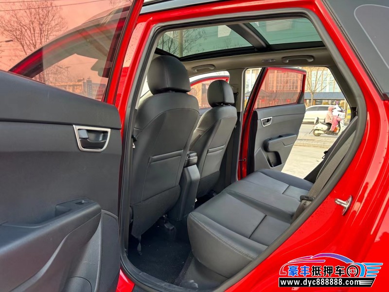 17年起亚KX3轿车抵押车出售