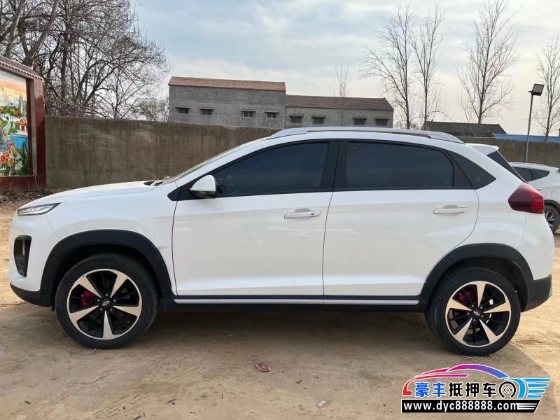 21年奇瑞瑞虎3轿车抵押车出售