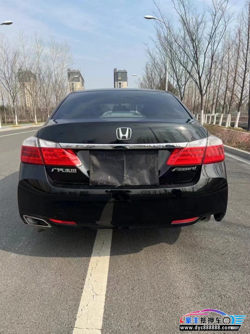 15年本田雅阁轿车抵押车出售