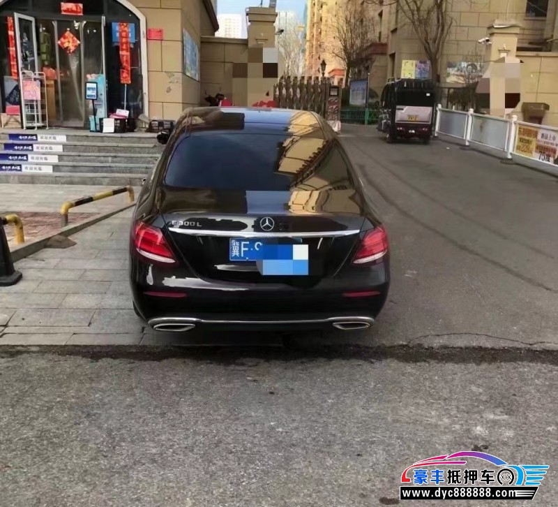 19年奔驰E轿车抵押车出售