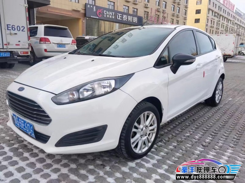 15年福特嘉年华轿车抵押车出售