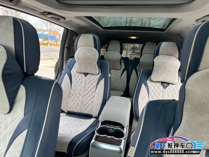 12年奔驰R轿车抵押车出售