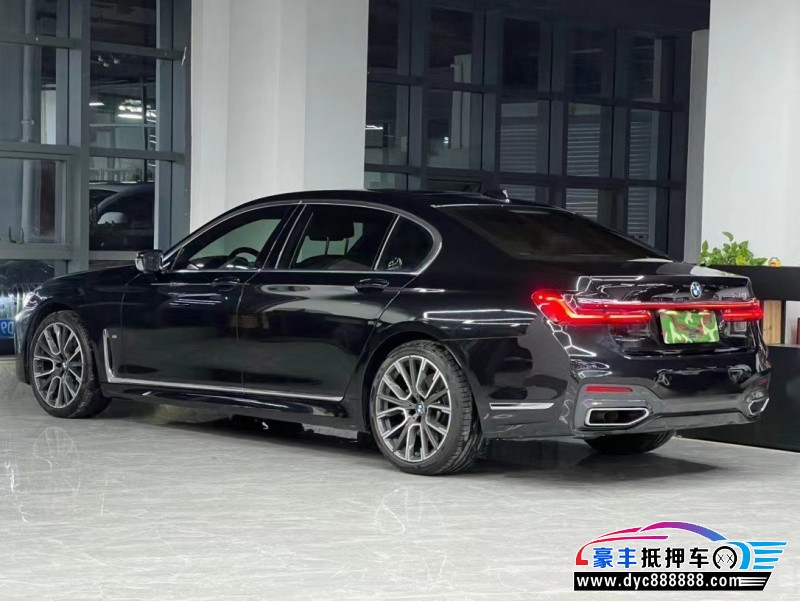 21年宝马7系轿车抵押车出售